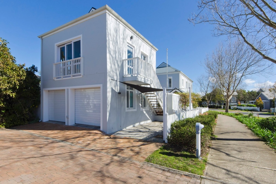 4 Bedroom Property for Sale in Thesen Islands Western Cape